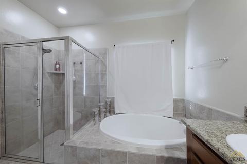 9509 Tonset St, Bakersfield, CA 93313 photo 27