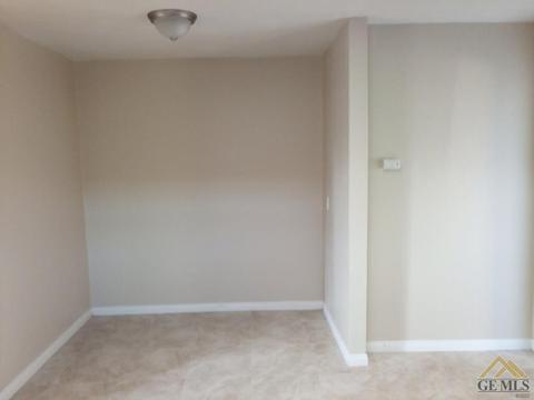 0 320 8th St, Taft, CA 93268 photo 10