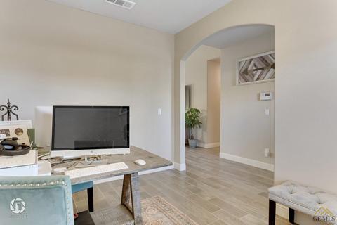 9419 Flowertree Dr, Shafter, CA 93263 photo 9