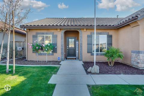 9419 Flowertree Dr, Shafter, CA 93263 photo 4