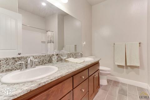 9419 Flowertree Dr, Shafter, CA 93263 photo 26