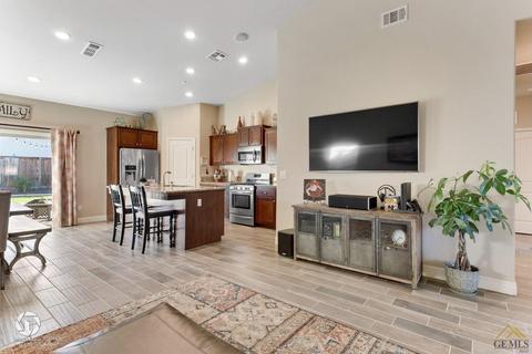 9419 Flowertree Dr, Shafter, CA 93263 photo 13