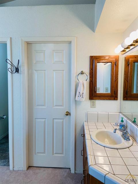 910 Crown Pointe Dr, Bakersfield, CA 93312 photo 20