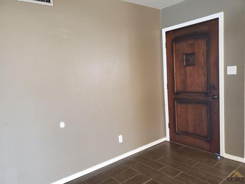 913 Williams Way, Taft, CA 93268 photo 3