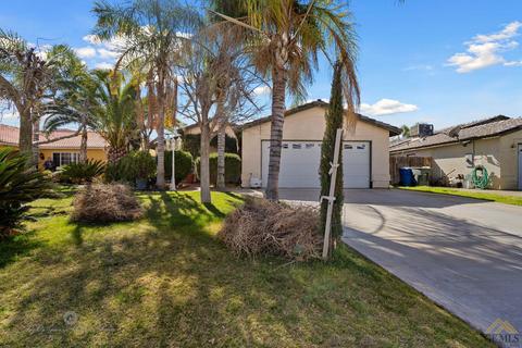 1413 La Mesa Ct, Arvin, CA 93203 photo 4