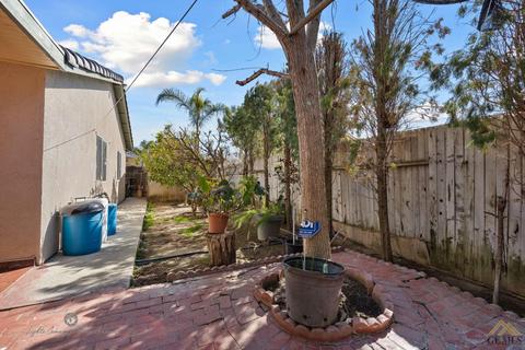 1413 La Mesa Ct, Arvin, CA 93203 photo 9