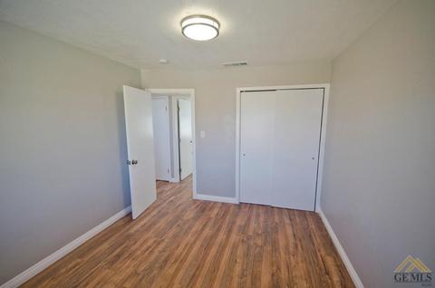 124 North St, Taft, CA 93268 photo 12