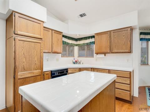 930 Kensington Ave, Lemoore, CA 93245 photo 16