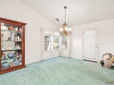 930 Kensington Ave, Lemoore, CA 93245 photo 10