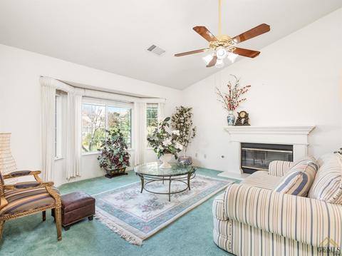 930 Kensington Ave, Lemoore, CA 93245 photo 7
