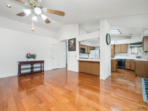 930 Kensington Ave, Lemoore, CA 93245 photo 14