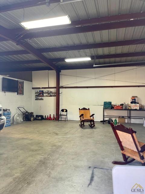 712 Pierce St, Taft, CA 93268 photo 11