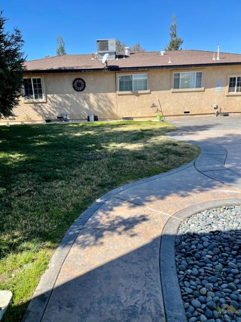 712 Pierce St, Taft, CA 93268 photo 12