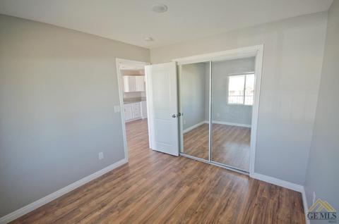 119 North St, Taft, CA 93268 photo 6