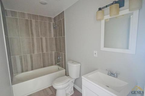 119 North St, Taft, CA 93268 photo 7