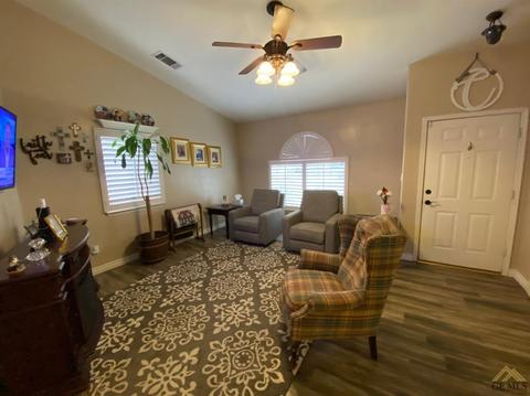 4216 Downpatrick Ct, Bakersfield, CA 93313 photo 3