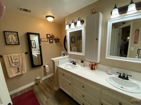 4216 Downpatrick Ct, Bakersfield, CA 93313 photo 17