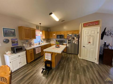 4216 Downpatrick Ct, Bakersfield, CA 93313 photo 6