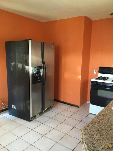 1712 N Holmes Ave, Compton, CA 90222 photo 5