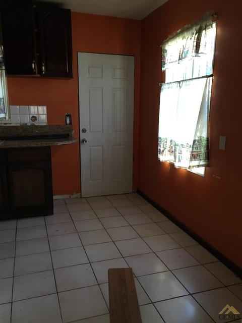 1712 N Holmes Ave, Compton, CA 90222 photo 23