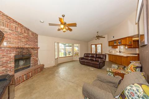 10606 Eagle Ranch Dr, Bakersfield, CA 93312 photo 5