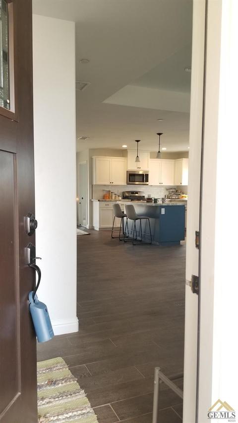 22301 Mccarthy Dr, Tehachapi, CA 93561 photo 3
