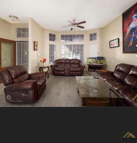 3717 Mount Celeste Ct, Bakersfield, CA 93313 photo 2