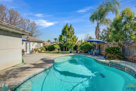 700 Faversham Way, Bakersfield, CA 93311 photo 11