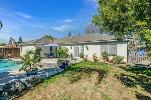 700 Faversham Way, Bakersfield, CA 93311 photo 4