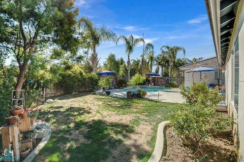 700 Faversham Way, Bakersfield, CA 93311 photo 6
