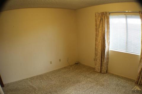 401 Sunset Ln, Taft, CA 93268 photo 9