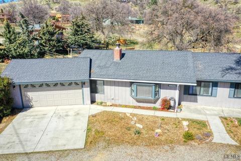 25901 Bear Valley Rd, Tehachapi, CA 93561 photo 1