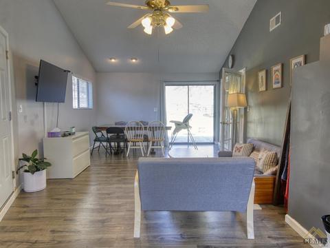25901 Bear Valley Rd, Tehachapi, CA 93561 photo 17