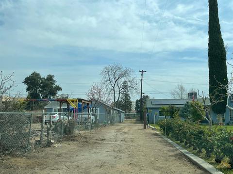 931 Normandy Dr, Bakersfield, CA 93306 photo 5