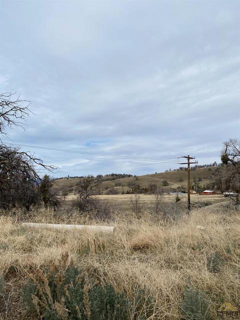 22065 Arosa St, Tehachapi, CA 93561 photo 18