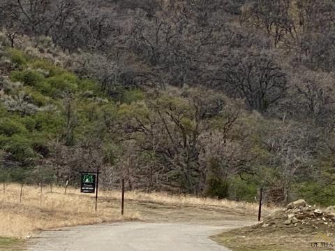 22065 Arosa St, Tehachapi, CA 93561 photo 1