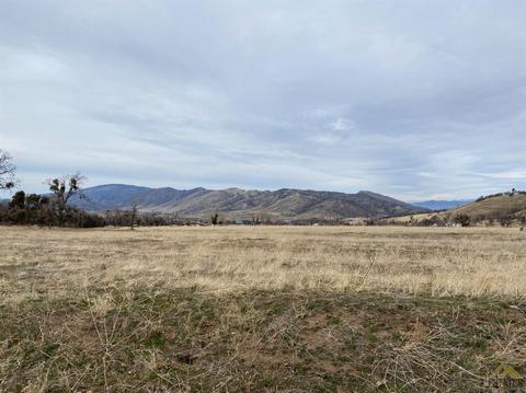 22065 Arosa St, Tehachapi, CA 93561 photo 20