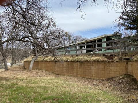 22065 Arosa St, Tehachapi, CA 93561 photo 6