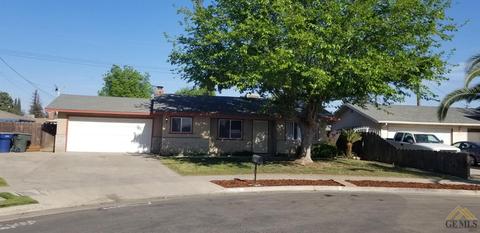 236 E Berkeley Ave, Tulare, CA 93274 photo 1