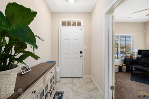 3403 Amazon Dr, Bakersfield, CA 93313 photo 6