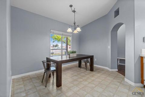 5602 Thorner St, Bakersfield, CA 93306 photo 11