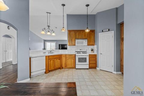 5602 Thorner St, Bakersfield, CA 93306 photo 13