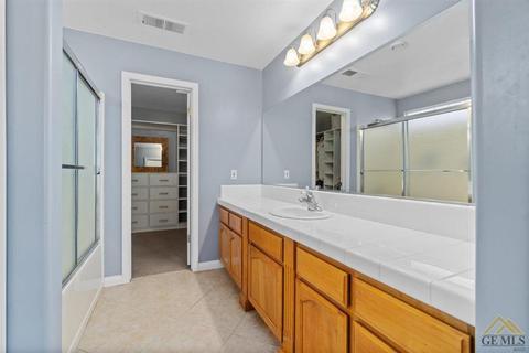5602 Thorner St, Bakersfield, CA 93306 photo 17