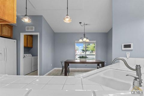 5602 Thorner St, Bakersfield, CA 93306 photo 10