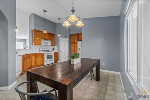 5602 Thorner St, Bakersfield, CA 93306 photo 12