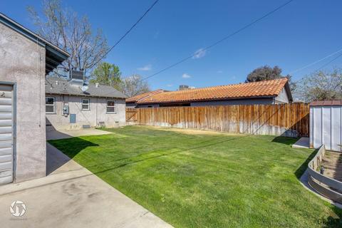 208 Wetherley Dr, Bakersfield, CA 93309 photo 18