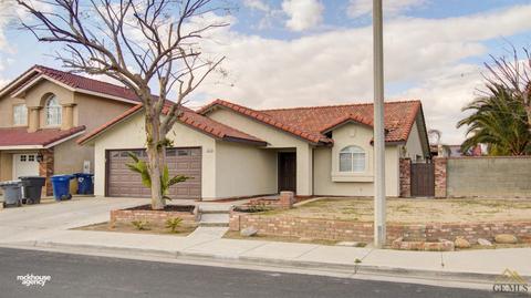 1931 Spring Ave, Delano, CA 93215 photo 1