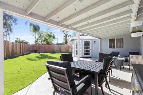 6412 Castleton St, Bakersfield, CA 93313 photo 24