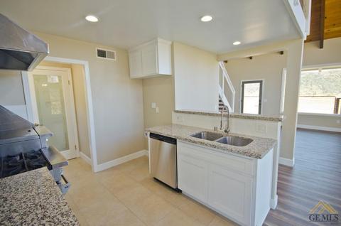 23108 San Juan Dr, Tehachapi, CA 93561 photo 4