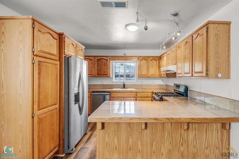 27520 Goldrush Ct, Tehachapi, CA 93561 photo 6
